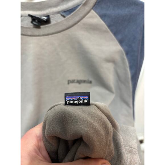 Patagonia Men's Crewneck Two-tone Gray Sweatshirt Mountain Logo on back sz XL - Picture 5 of 10